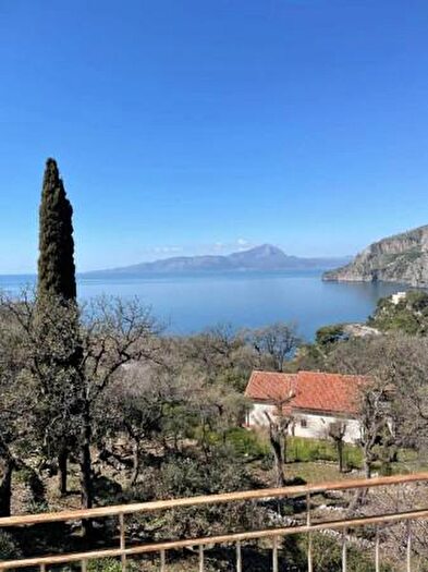 Casa con 6 locali in vendita in Via Timpone, Maratea