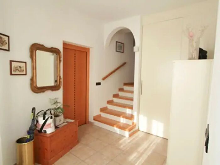 Casa con 6 locali in vendita in Trento