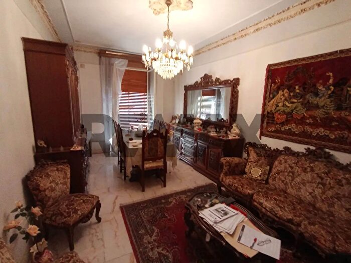Casa con 6 locali in vendita in Via Vittorio Emanuele Terzo, Canicattini Bagni