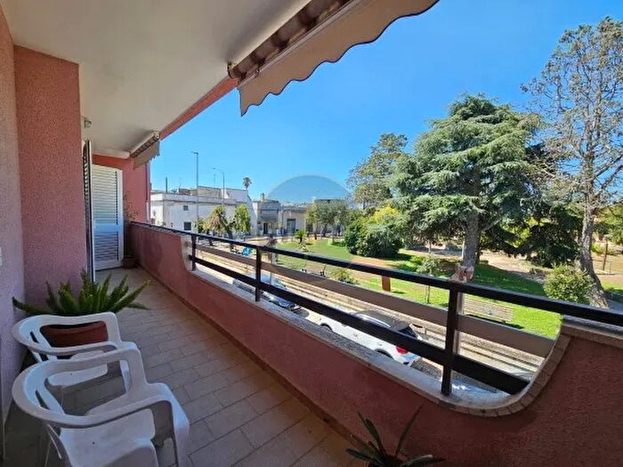 Appartamento con 5 locali in vendita in Corso Margherita, Carpignano Salentino