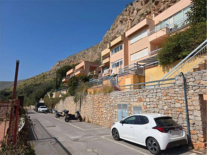 Appartamento bilocale in affitto in VIA TOLOMEA, Mondello Valdesi, Palermo