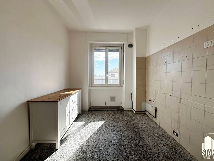 Case in Vendita e in Affitto - 3