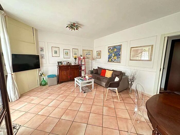 Casa con 5 locali in vendita in Ameglia