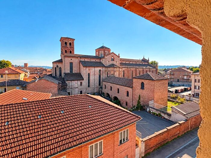 Appartamento bilocale in vendita in Via Giulio Natta, Centro Storico, Asti