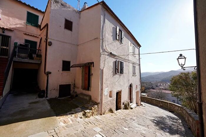 Casa monolocale in vendita in Cinigiano