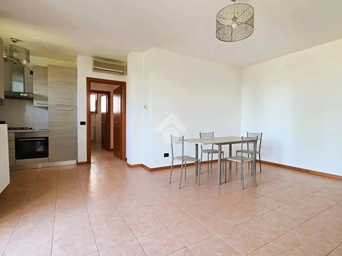 Appartamento bilocale in vendita in Via Colombarotto, Bagnolo San Vito