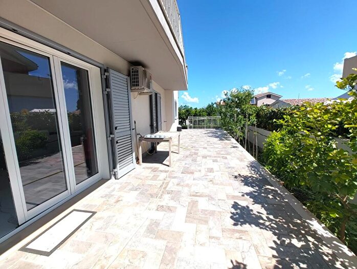 Appartamento con 6 locali in vendita in Vasto