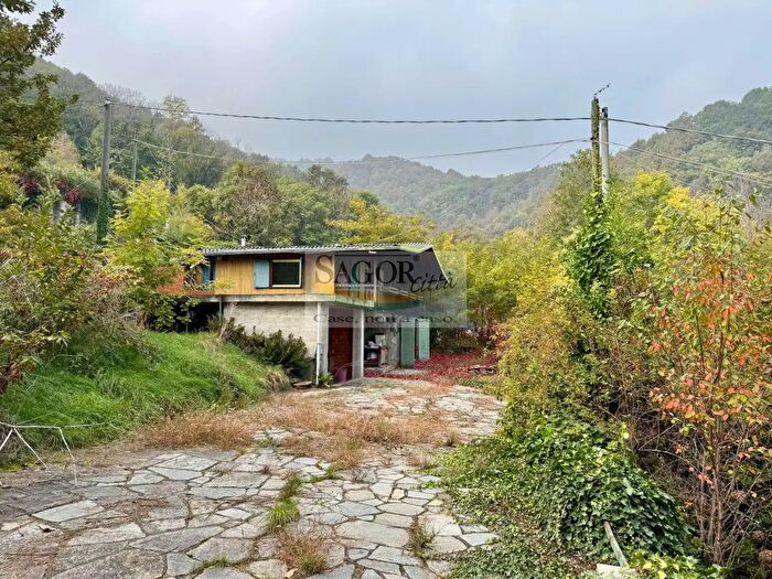Casa quadrilocale in vendita in Via Rivoira Don, San Secondo Di Pinerolo