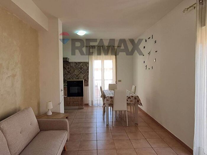 Appartamento bilocale in affitto in via Archimede, Centro, Carlentini