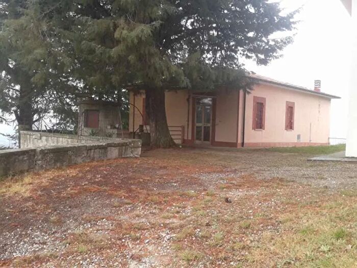 Casa trilocale in vendita in Contrada Molinelli Lappano, Lappano