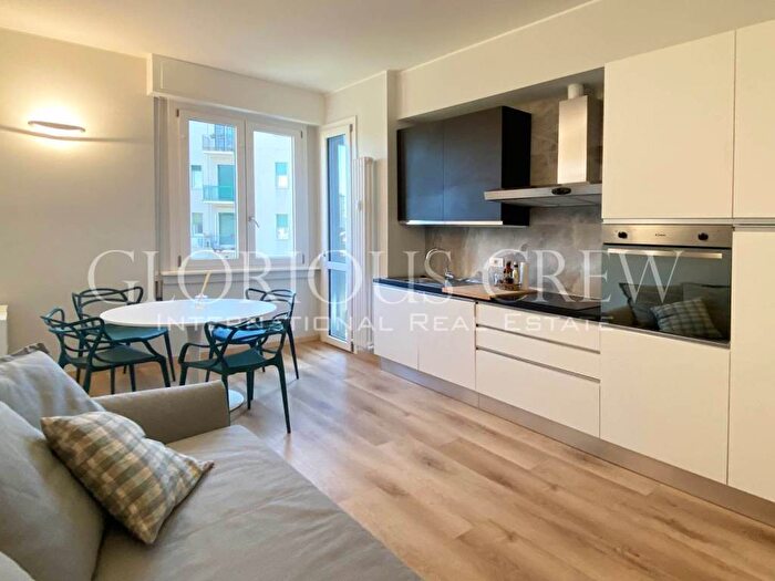 Appartamento bilocale in affitto in Viale Papiniano, San Vittore, Milano