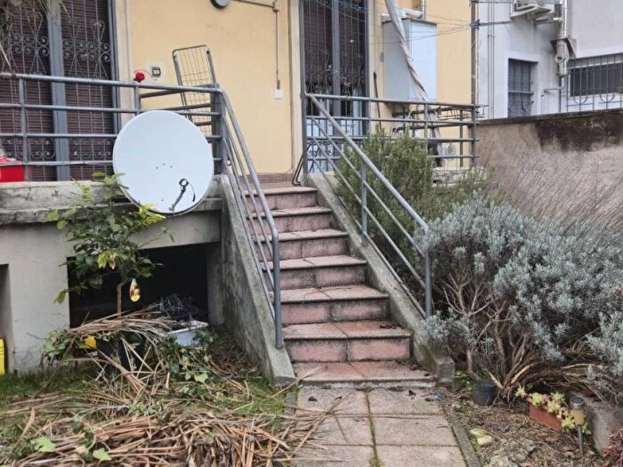 Appartamento bilocale in affitto in Viale Lombardia, Frati, Busto Arsizio