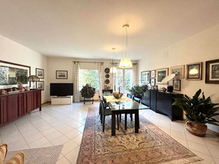 Casa con 6 locali in vendita in Citta Di Castello