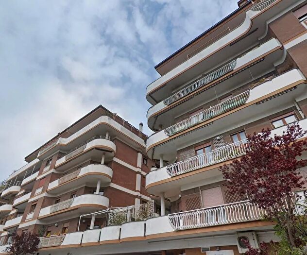 Appartamento in vendita in Via Mar Rosso Roma Roma, Roma