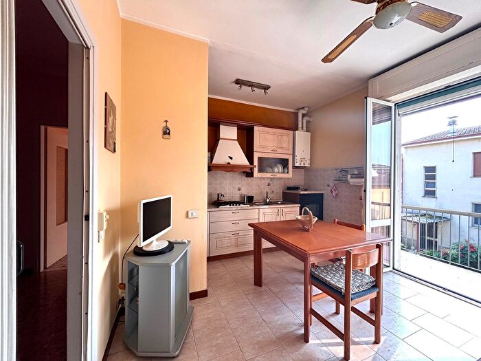 Casa quadrilocale in vendita in Vicolo Pace, Carpaneto Piacentino