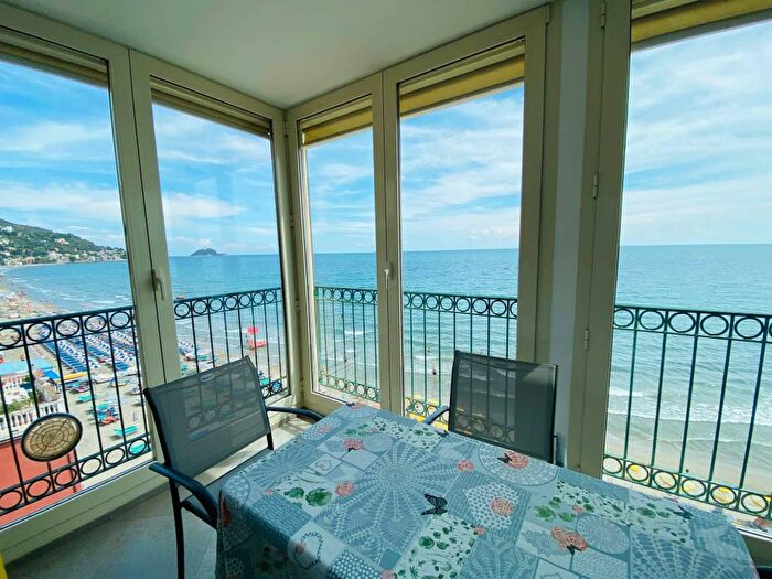 Appartamento bilocale in affitto in Via Settembre, Muretto di Alassio Stazione Corso Marconi, Alassio