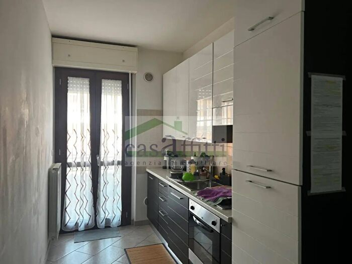 Appartamento trilocale in affitto in Via Ramiro Ortiz, Chieti