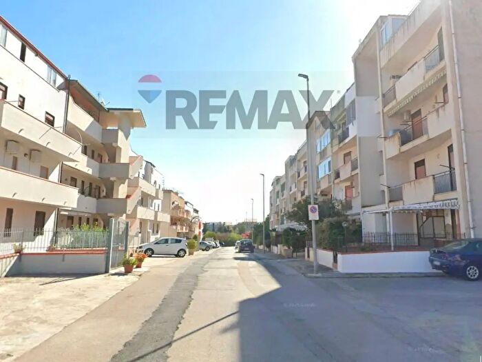 Appartamento trilocale in vendita in Via Valdemone, Pollina
