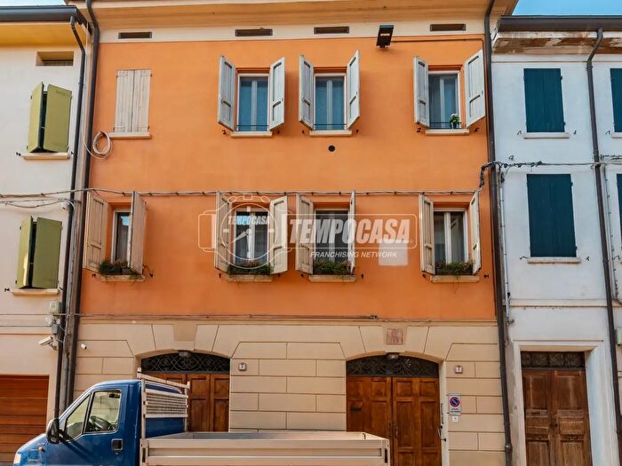 Appartamento bilocale in vendita in Correggio