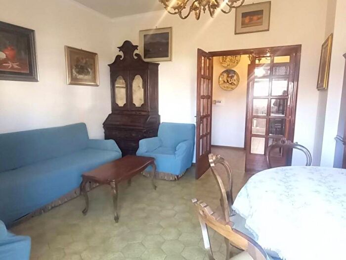 Appartamento con 5 locali in affitto in Via Francesco Gasparini, Lido di Camaiore, Camaiore