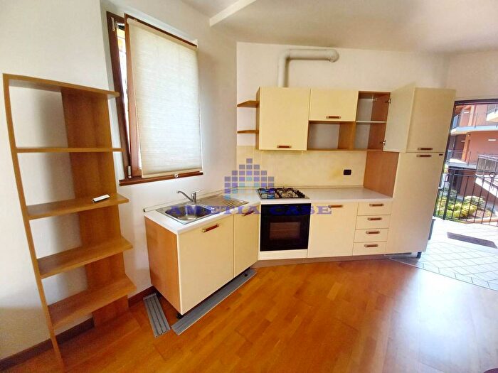 Appartamento bilocale in affitto in Bellusco