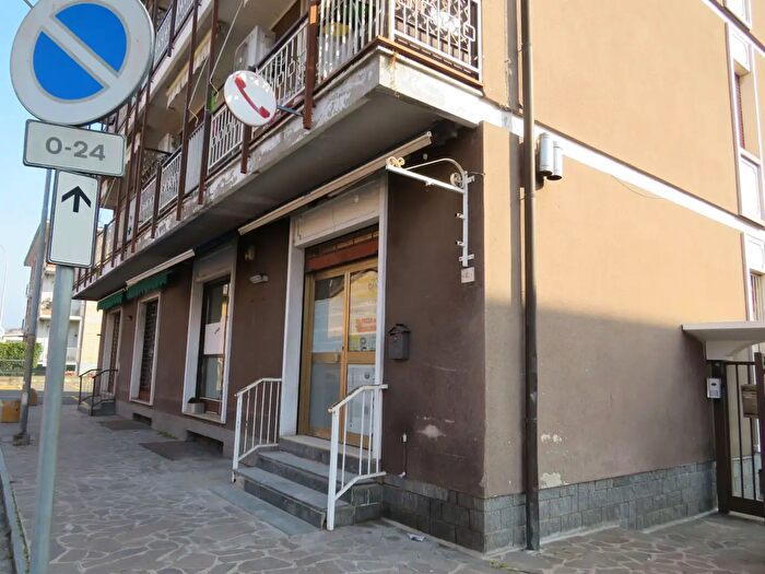 Appartamento trilocale in vendita in Cantu