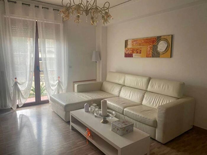 Appartamento con 5 locali in affitto in Via Asinello No Number, Centro, Montefiascone