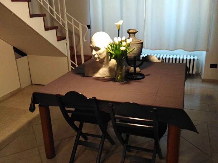 Appartamento bilocale in affitto in Via della Commenda, Quadronno Crocetta, Milano