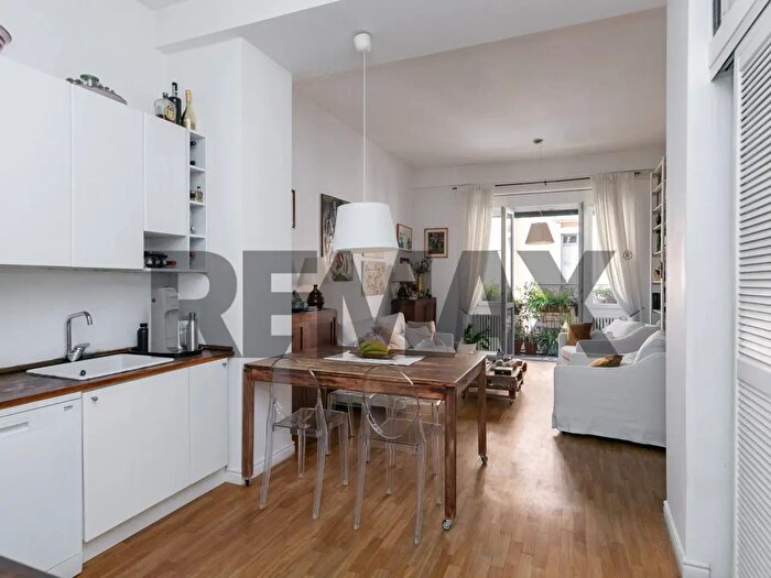 Appartamento trilocale in vendita in Via Cesare da Sesto, Milano
