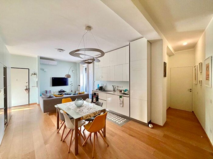 Appartamento trilocale in affitto in Via Giovanni Rotondi, Sempione, Milano