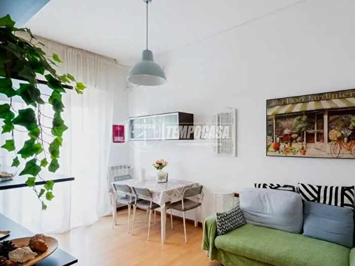 Appartamento bilocale in affitto in Via Palmanova, Milano