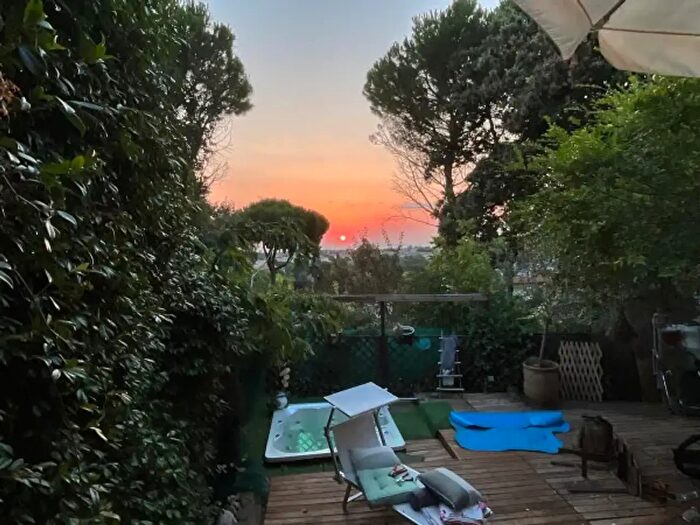 Casa quadrilocale in vendita in Viale dei Tigli, Riccione