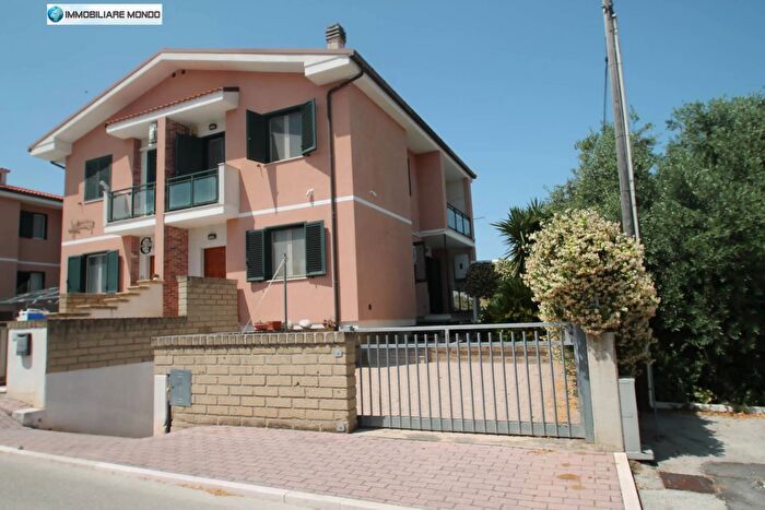 Casa con 5 locali in vendita in Via Favio Filzi, San Giacomo Degli Schiavoni
