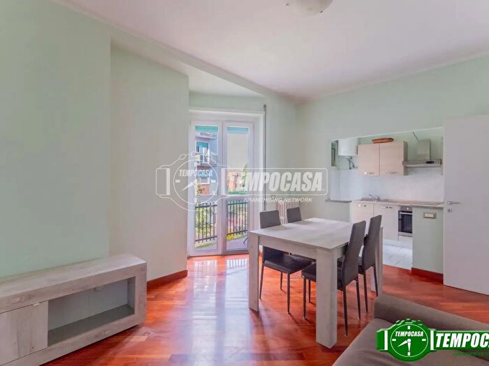 Appartamento bilocale in vendita in Via Palestro, Inveruno