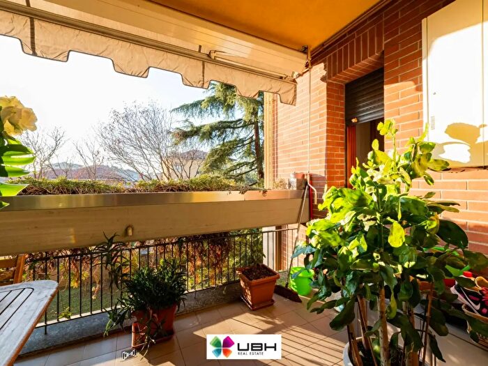 Appartamento trilocale in vendita in Via Ticino, Monza