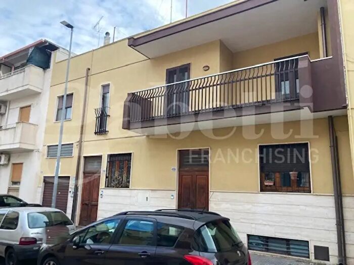 Casa in vendita in Via Fulvia, Brindisi
