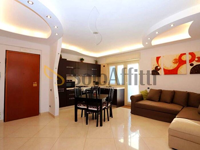 Appartamento bilocale in affitto in Via del Fosso dellAcqua Mariana, Morena, Roma