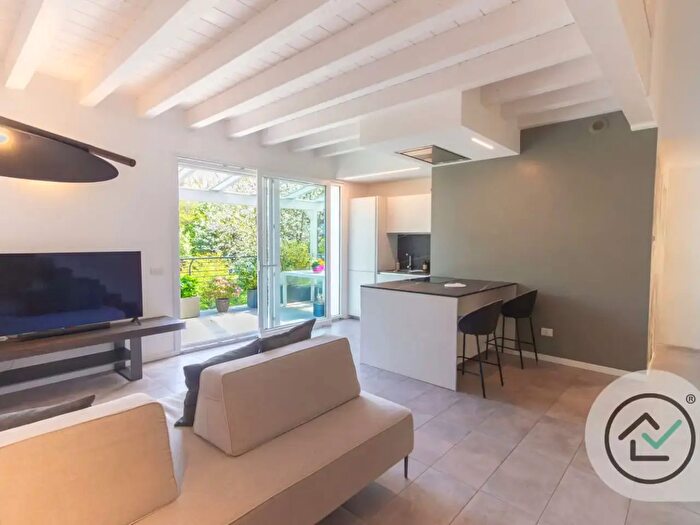 Casa trilocale in vendita in Via dei Pioppi, Solbiate Arno