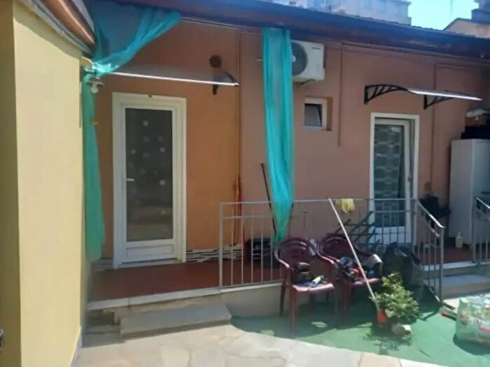 Appartamento monolocale in affitto in Via Bussoleno, Torino
