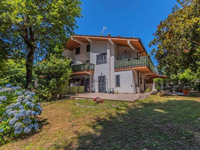 Casa con 6 locali in vendita in Viale dei Cerri, Monte Gentile Galloro, Ariccia