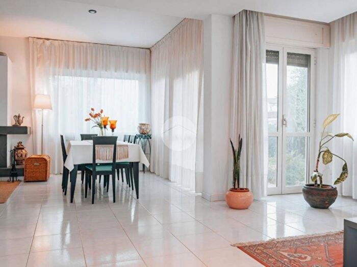 Casa trilocale in affitto in Via Venezia, Centro, Sabaudia