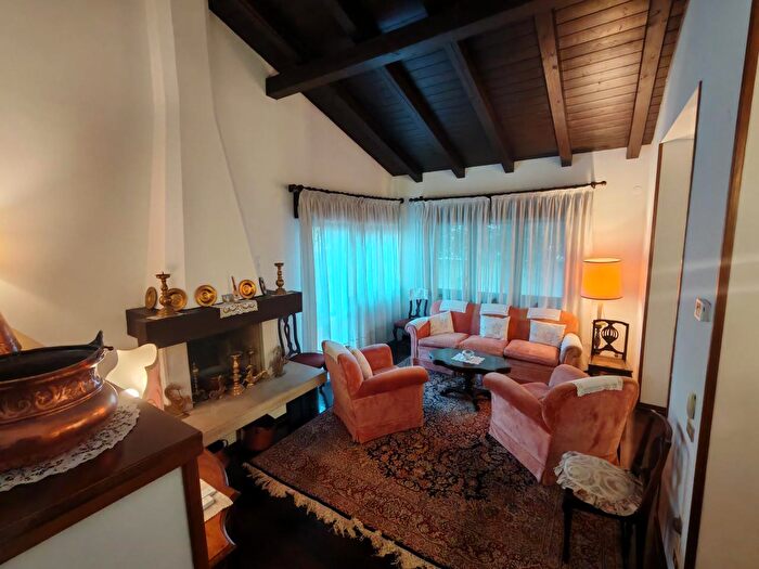 Casa con 10 locali in vendita in Venezia