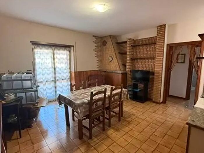 Appartamento quadrilocale in vendita in Piazza Don Luigi Orione, Magliano De Marsi