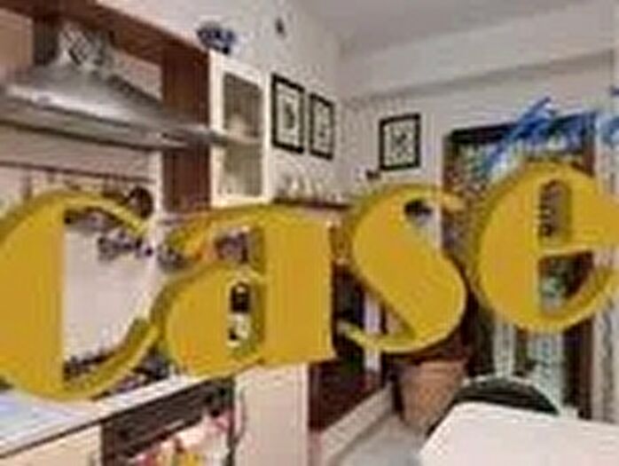 Casa con 5 locali in vendita in Camaiore