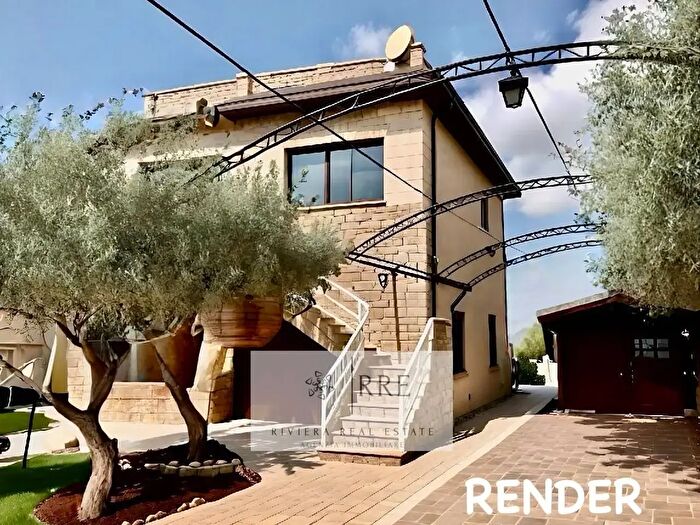 Casa con 10 locali in vendita in Via Monade, Diano Marina