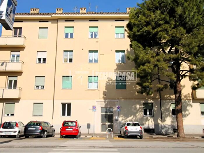 Appartamento trilocale in vendita in Viale Trento, Fermo