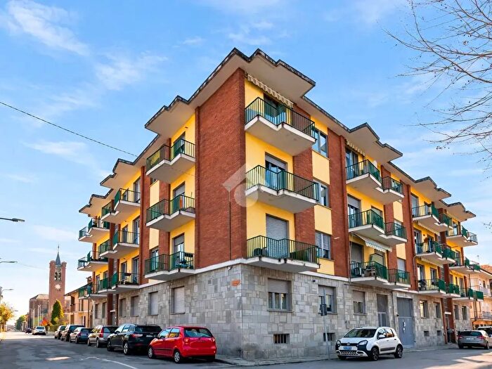 Appartamento trilocale in vendita in Via Trieste, Luserna San Giovanni