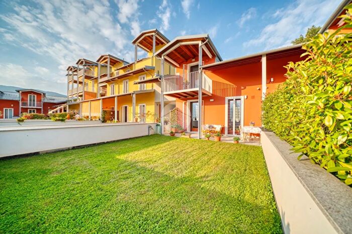 Casa con 5 locali in vendita in Via San Luigi, Giaveno