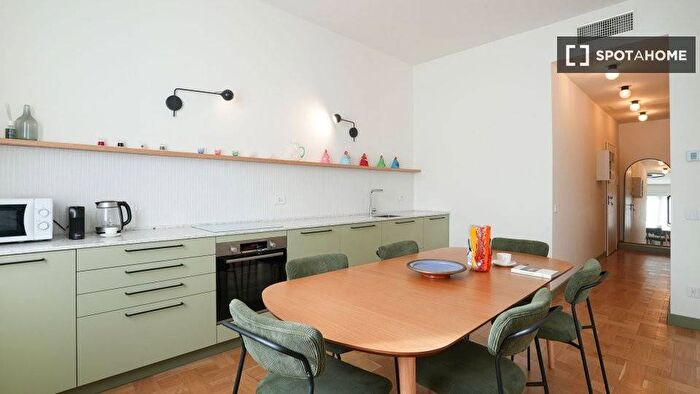 Appartamento in affitto in Alzaia Naviglio Pavese, Navigli Darsena, Milano
