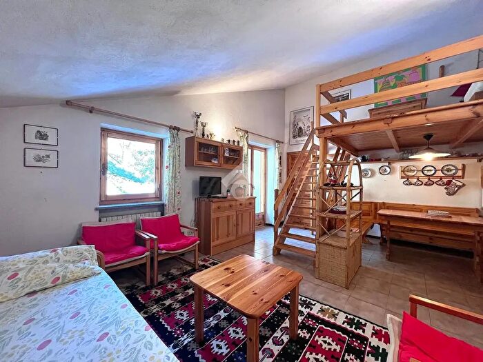 Appartamento bilocale in vendita in Viale del Rif, Pragelato